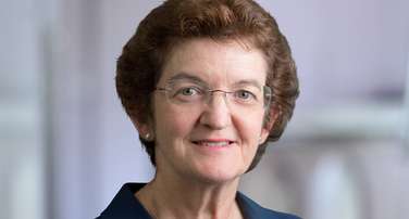 Robyn Guymer is Professor of Ophthalmology at Melbourne University